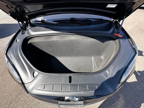 Used 2024 Tesla Model X AWD/4WD image 15