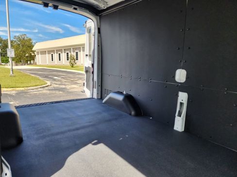 New 2025 Ford Transit 250 148 Medium Roof w/ Load Area Protection Package image 39