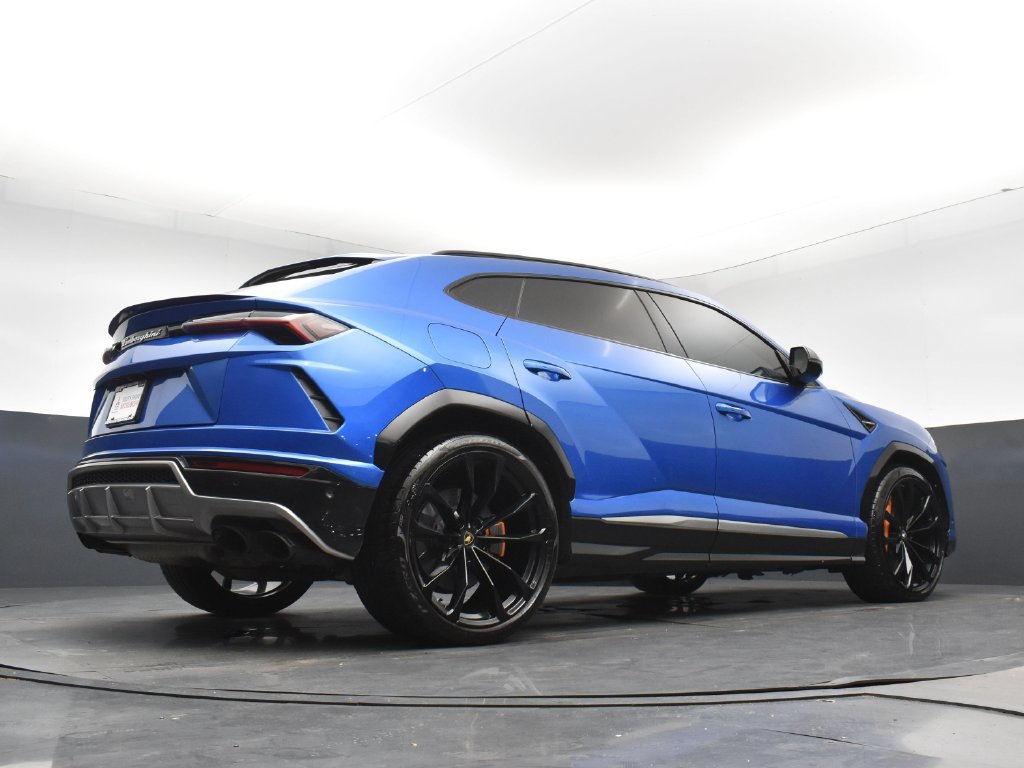 Used 2020 Lamborghini Urus AWD/4WD image 22