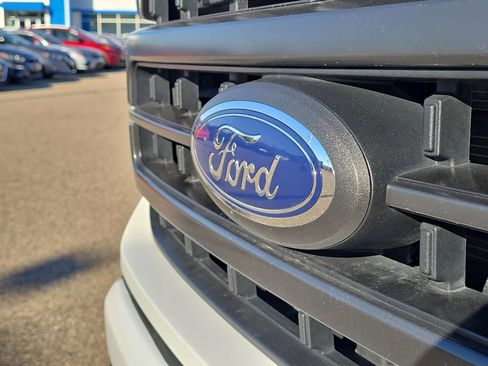 Used 2022 Ford F150 Lariat w/ Equipment Group 502A High image 43