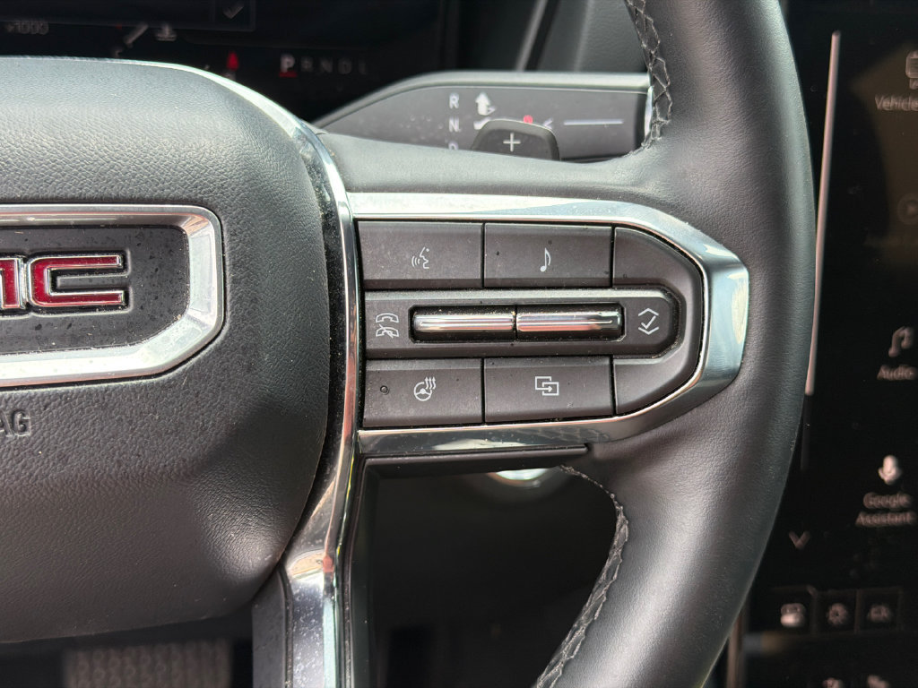 Used 2026 GMC Terrain Elevation w/ Black Edition FWD image 25