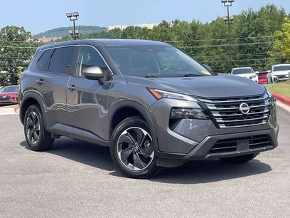 Used 2025 Nissan Rogue SV