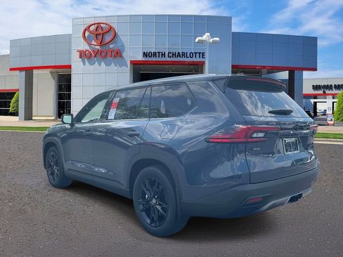 New 2026 Toyota Grand Highlander FWD image 5