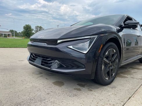 New 2026 Kia EV6 Wind AWD/4WD image 14