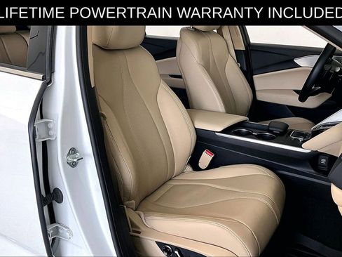 Used 2025 Acura TLX w/ Technology Package FWD image 9