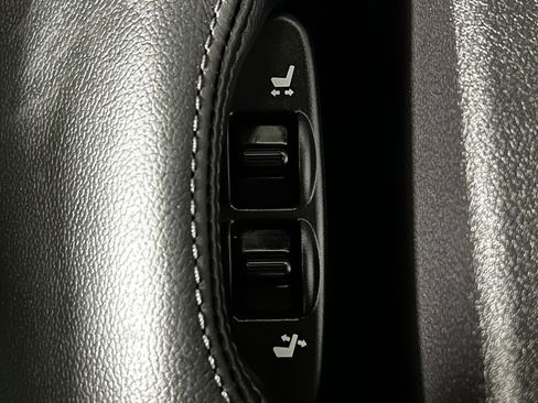 Used 2024 Nissan Z Performance w/ Floor Mat Package image 14