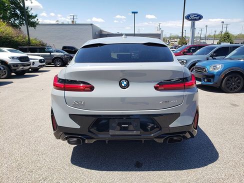 Used 2023 BMW X4 xDrive30i w/ M Sport Package AWD/4WD image 4