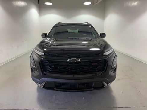 Used 2025 Chevrolet Equinox RS w/ Safety and Technology Package AWD/4WD image 2