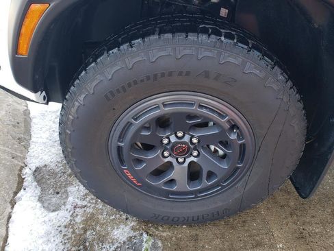 Certified 2025 Nissan Frontier PRO-4X w/ Pro Convenience Package image 42