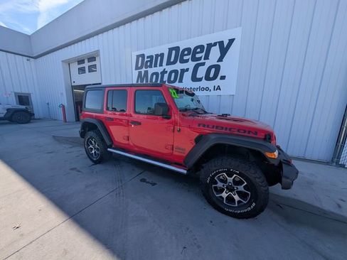 Used 2022 Jeep Wrangler Unlimited Rubicon AWD/4WD image 32
