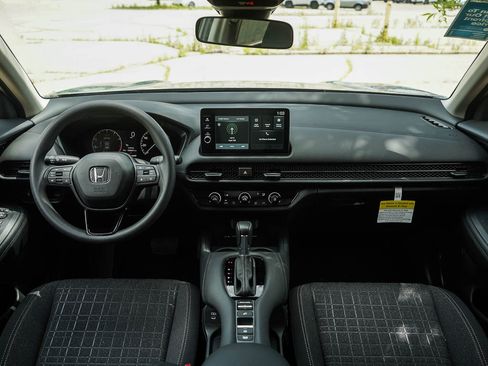 New 2026 Honda HR-V LX image 13
