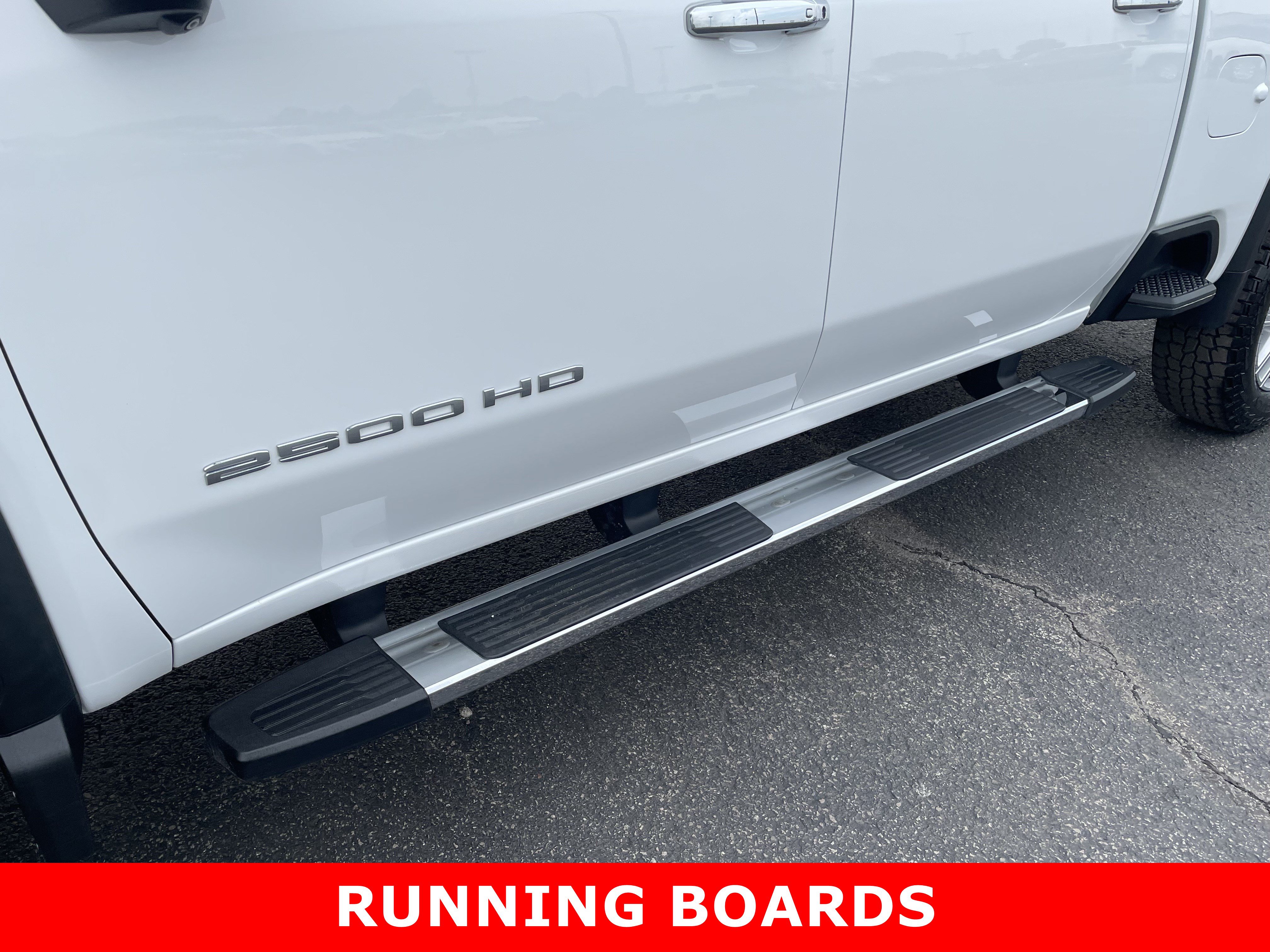 Certified 2021 GMC Sierra 2500 SLT w/ SLT Preferred Package AWD/4WD image 12