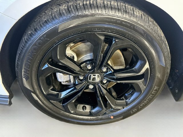 Certified 2025 Honda Accord SE image 13