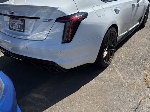 Used 2024 Cadillac CT5 V Blackwing w/ Parking Package RWD image 9