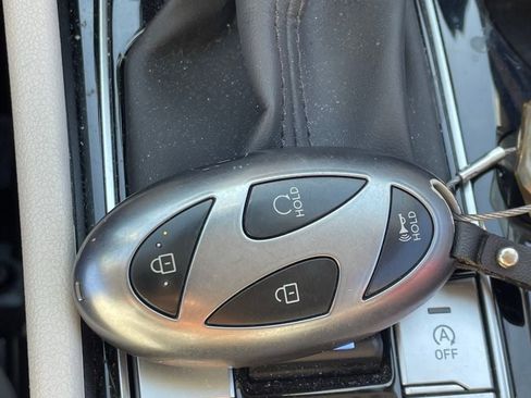 Used 2025 Hyundai Tucson SEL image 11