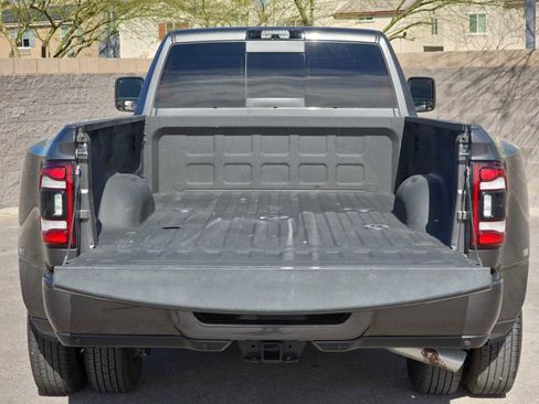 Used 2024 RAM 3500 Laramie w/ Night Edition image 23