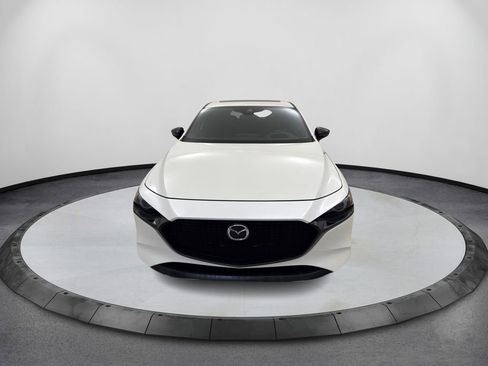 Used 2021 MAZDA MAZDA3 AWD 2.5 Turbo Hatchback image 2