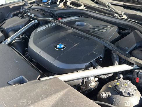 Certified 2023 BMW 740i w/ Parking Assistance Package image 28