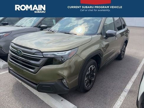 Used 2026 Subaru Forester Premium AWD/4WD image 1