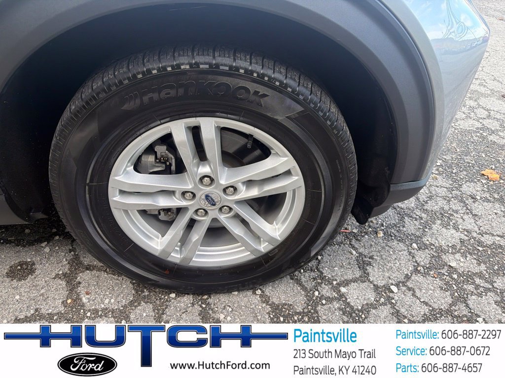 Used 2023 Ford Explorer XLT AWD/4WD image 52