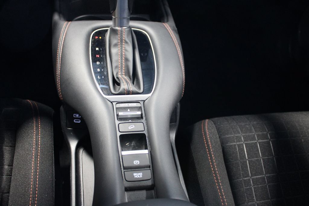 Used 2024 Honda HR-V Sport image 17