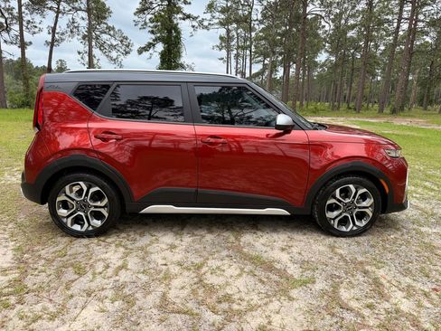 Used 2022 Kia Soul X-Line FWD image 6