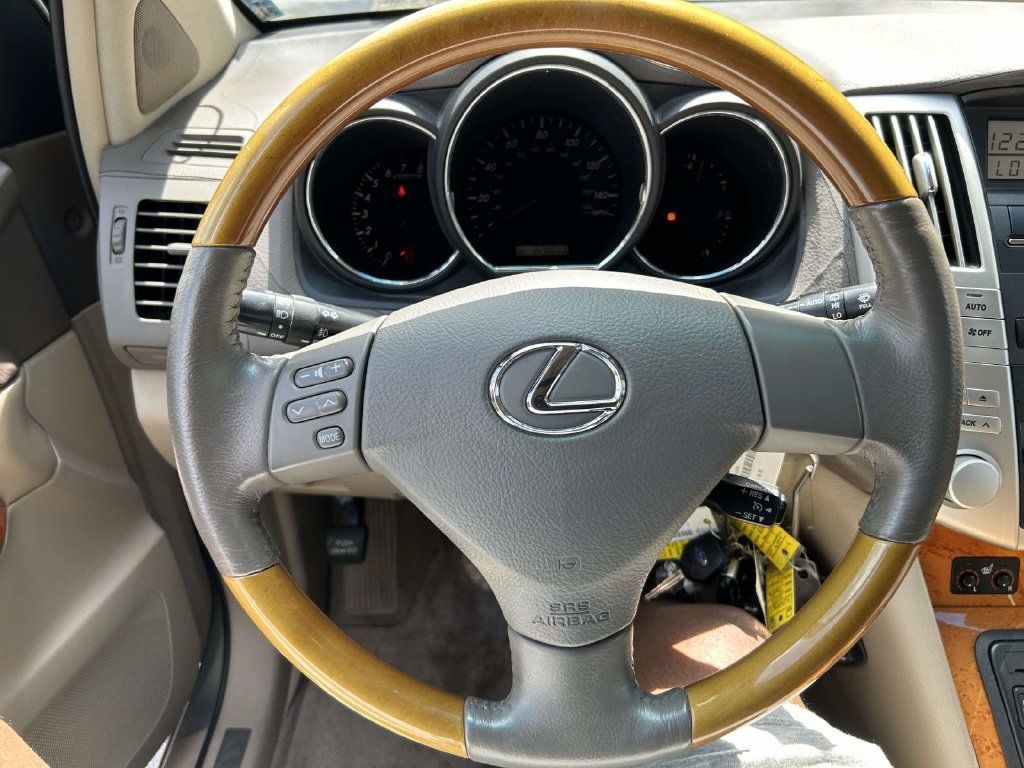 Used 2006 Lexus RX 330 AWD w/ Premium Plus Pkg image 21