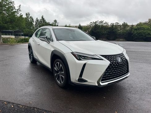 Used 2020 Lexus UX 250h w/ Premium Package AWD/4WD image 6