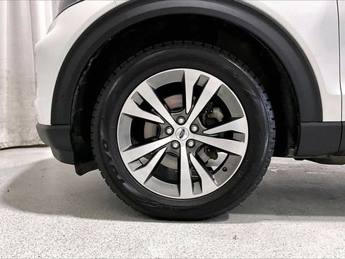 Used 2020 Ford Explorer Platinum image 6