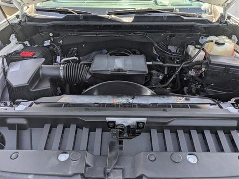 Used 2024 Chevrolet Silverado 2500 LT AWD/4WD image 22