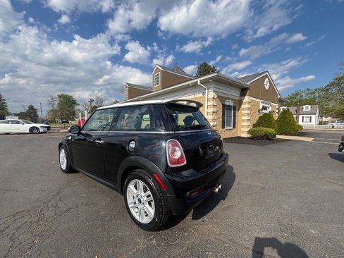 Used 2013 MINI Cooper S FWD image 3