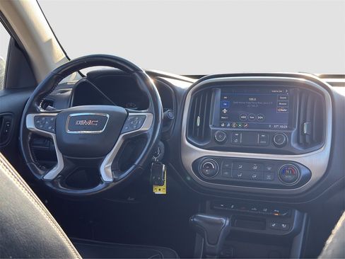 Used 2019 GMC Canyon Denali image 15