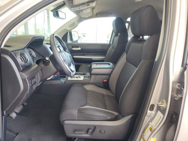 Used 2016 Toyota Tundra SR5 w/ SR5 Upgrade Package AWD/4WD image 18