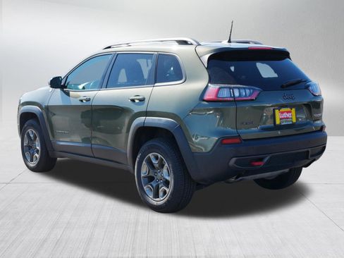 Used 2020 Jeep Cherokee Trailhawk w/ Cold Weather Group AWD/4WD image 5