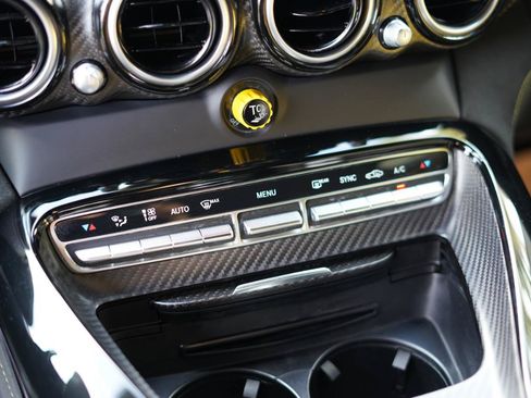 Used 2018 Mercedes-Benz AMG GT R image 15