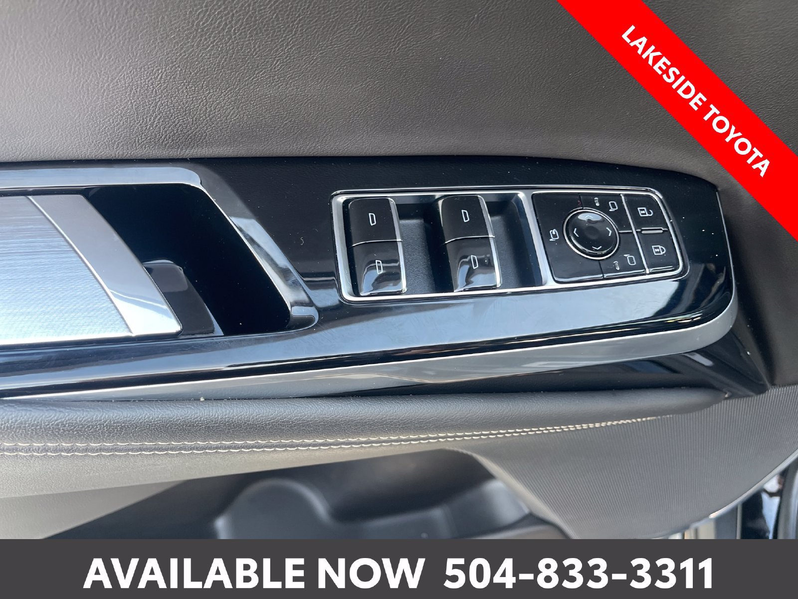 Used 2025 Cadillac Escalade Sport w/ LPO, Floor Liner Package AWD/4WD image 24