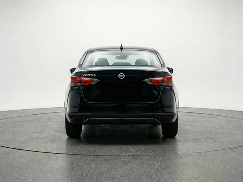 Used 2025 Nissan Versa SV FWD image 7
