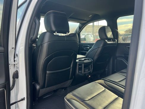 Used 2024 RAM 1500 Laramie image 16