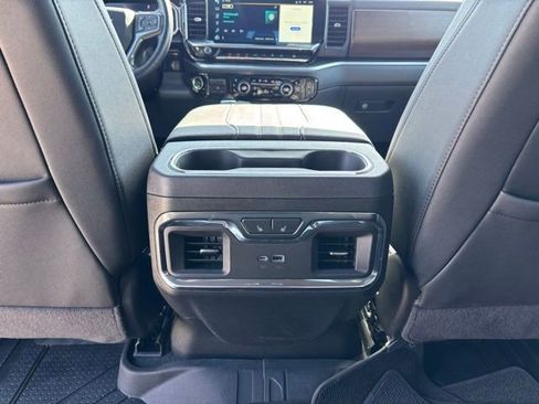 Certified 2024 Chevrolet Silverado 1500 High Country w/ Technology Package AWD/4WD image 23