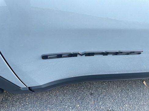 New 2026 Jeep Compass Latitude image 6