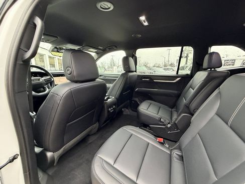 New 2026 GMC Acadia Elevation w/ Elevation Premium Package AWD/4WD image 28