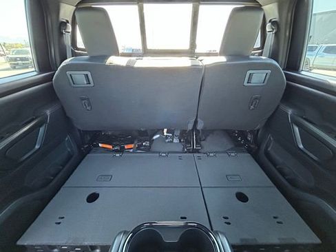 Used 2021 Nissan Titan PRO-4X w/ Pro-4x Convenience Package image 41