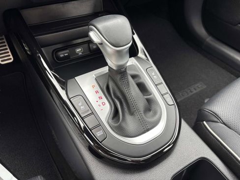 Used 2023 Kia Forte GT-Line w/ GT-Line Premium Package image 32