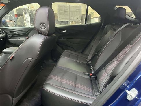 Used 2023 Chevrolet Equinox RS image 10