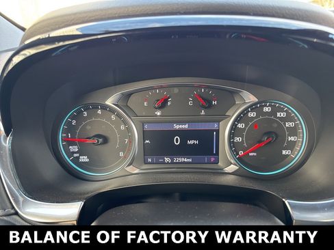 Used 2023 Chevrolet Traverse LT image 24