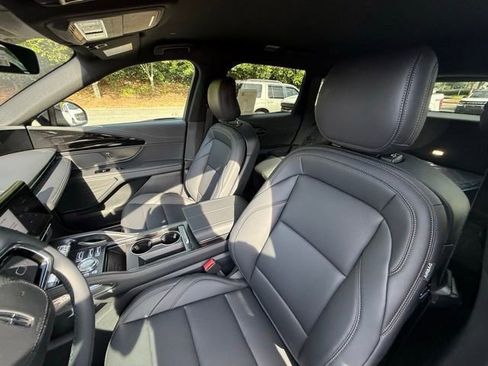 New 2025 Lincoln Nautilus Premier w/ Jet Appearance Package image 10