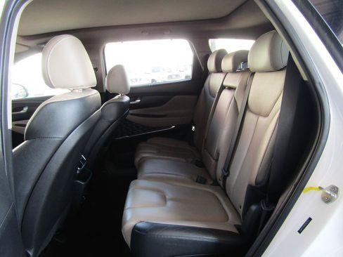 Used 2019 Hyundai Santa Fe FWD image 10