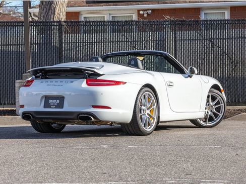 Used 2016 Porsche 911 Carrera image 40