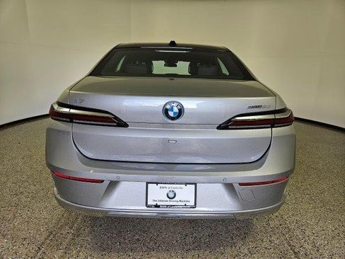 New 2024 BMW i7 eDrive50 image 5