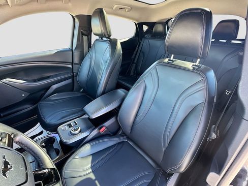 Used 2023 Ford Mustang Mach-E Premium image 22